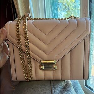 Michael Kors Light Pink Medium Crossbody Bag – Super Cute